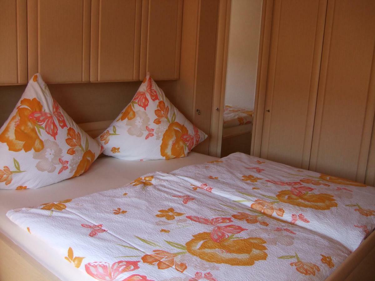 Ferienwohnung Haus Steffen ツェルティンゲン・ラハティグ エクステリア 写真